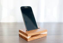 Photo of Деревянные подставки для телефона