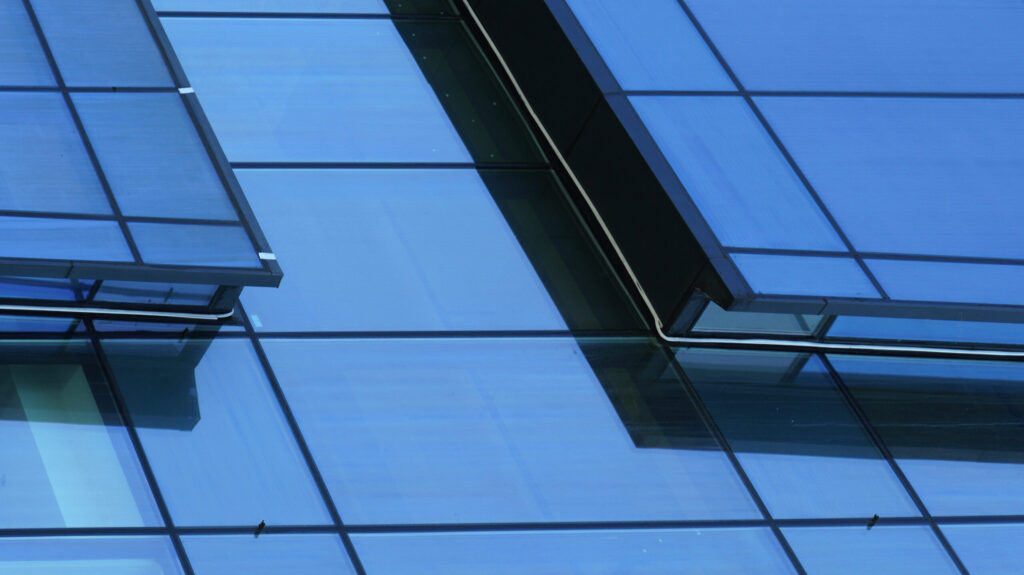 Фото 42 — Строительство бизнес-центра завершено